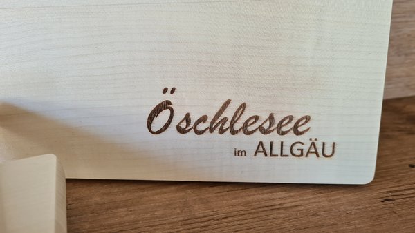 Brotzeitbrett Ahorn; "Öschlesee im Allgäu"